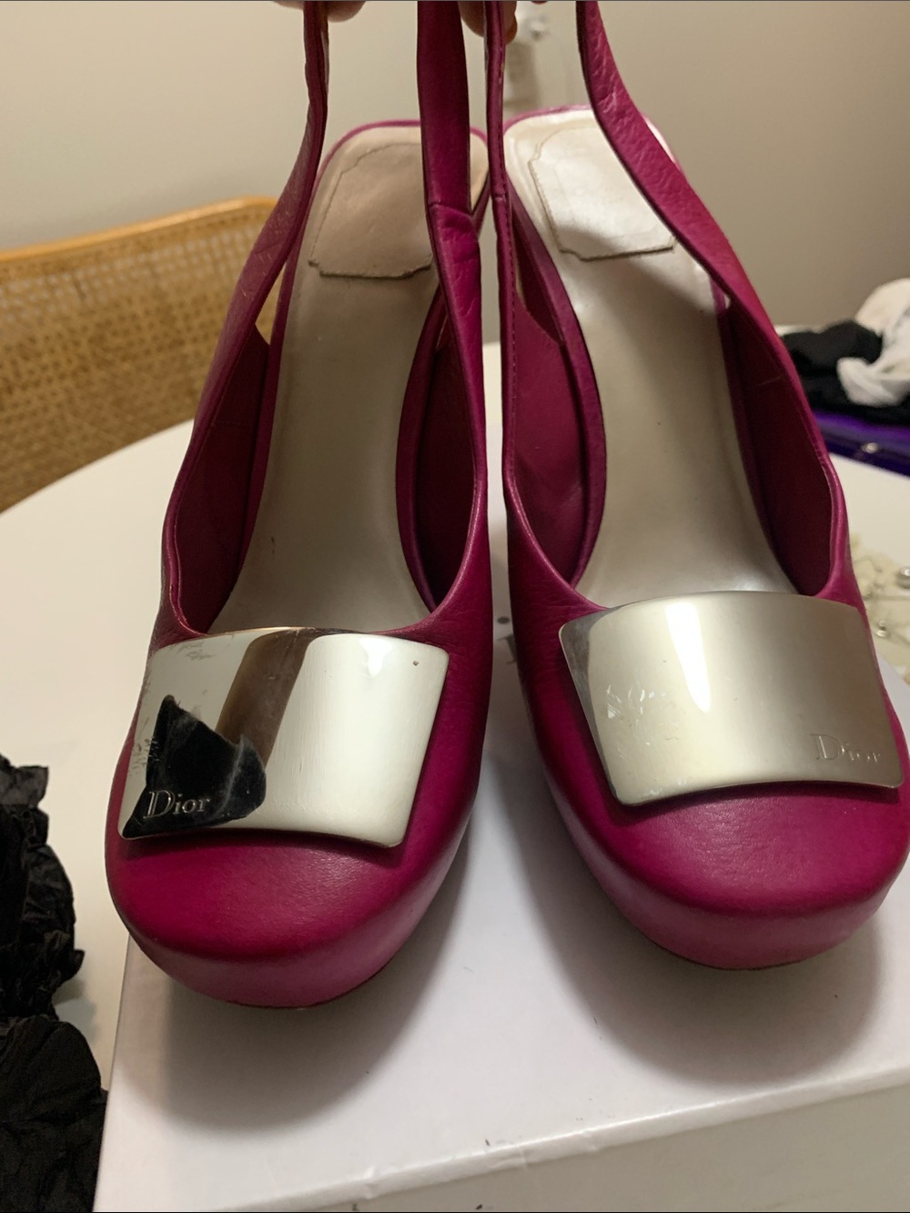 Sandals - Picture 10 of 11
